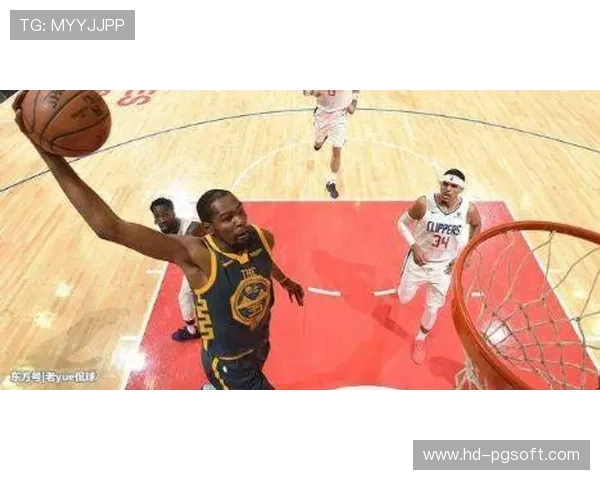 “水星86-60大胜自由人扳平系列赛,托马斯贡献15+6+7” “水星86-60大胜自由人扳平系列赛,托马斯贡献15+6+7”