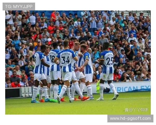 布莱顿球迷主场高歌致敬旧将,12月魔咒待破 布莱顿球迷主场高歌致敬旧将,12月魔咒待破